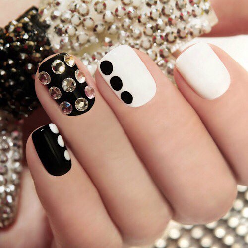 LUX NAIL SPA - ENHANCEMENTS